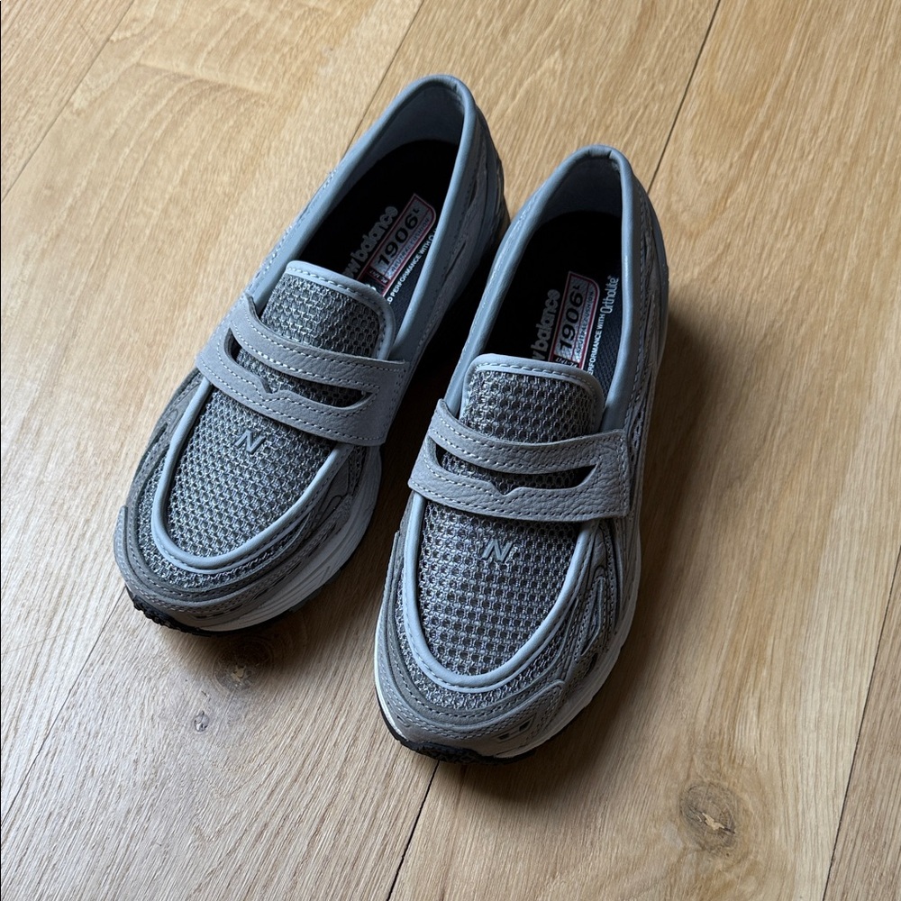 New Balance Gray 1906L Sneaker Loafers